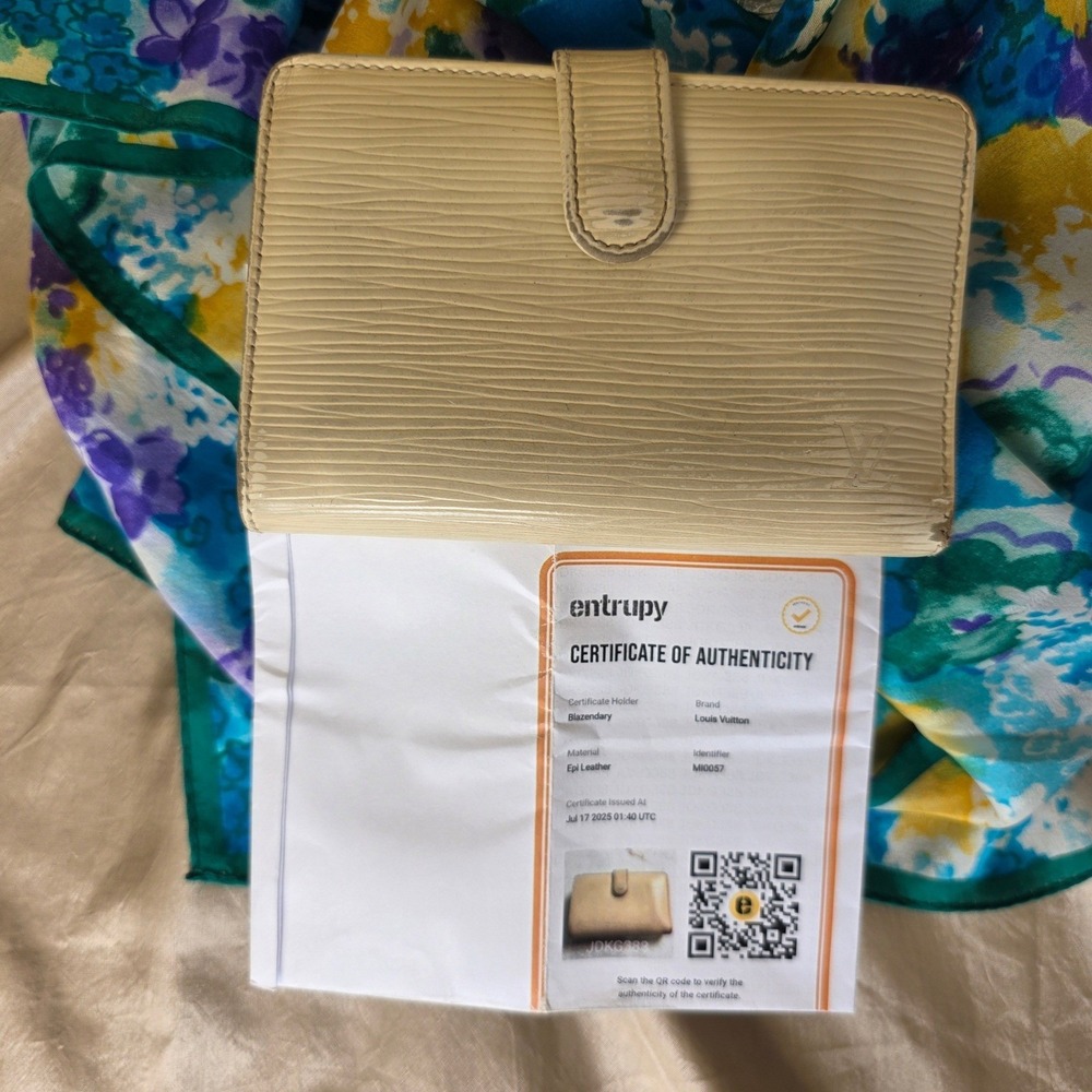 Louis Vuitton Epi Leather Portefeuille Viennois Wallet Ivory‎ Cream MI0057